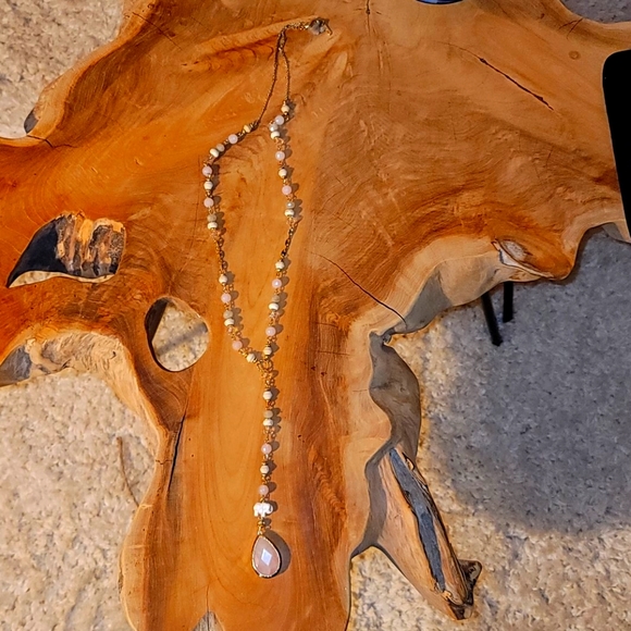 Beaded Elephant Necklace - Picture 2 of 4